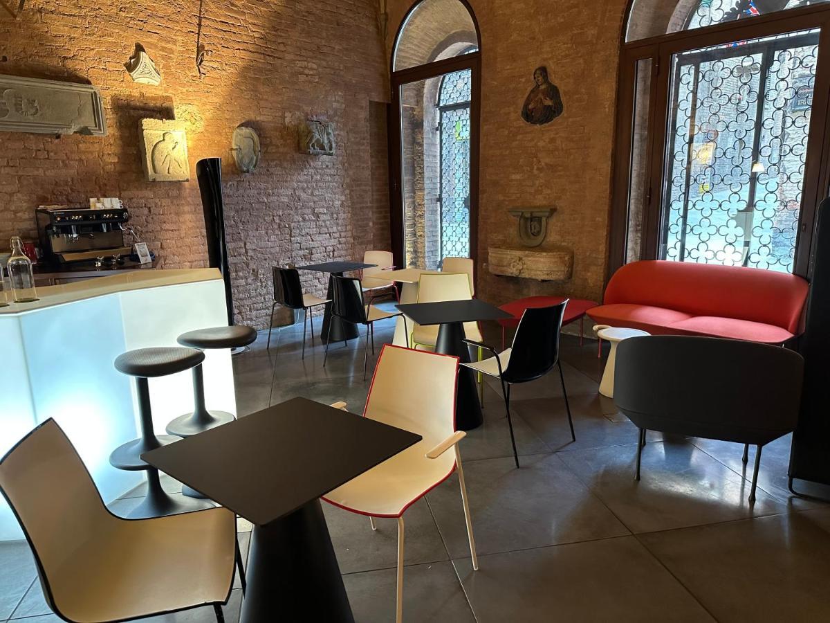 Palazzetto Rosso - Art 3* Siena