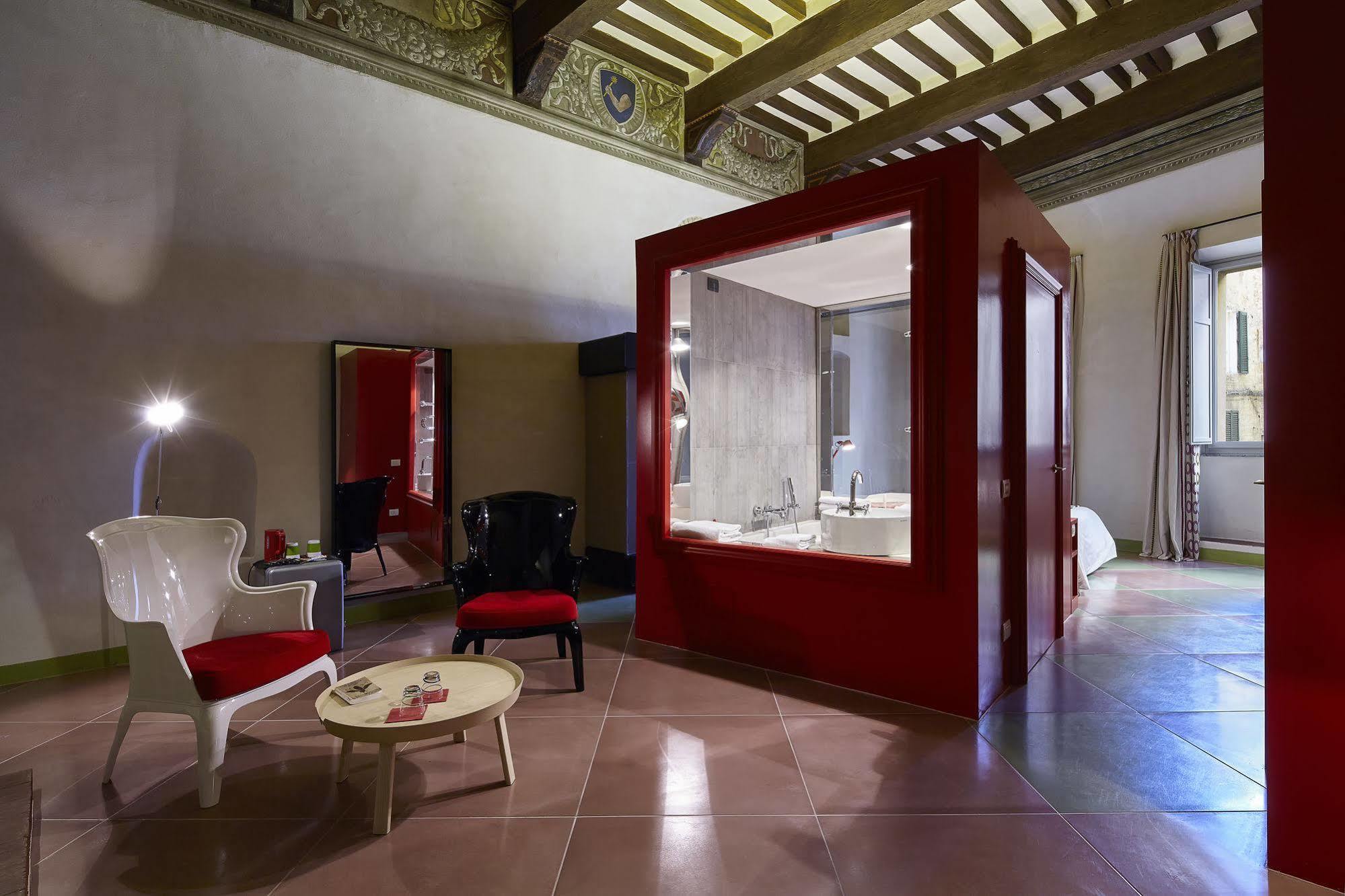 Palazzetto Rosso - Art Hotel